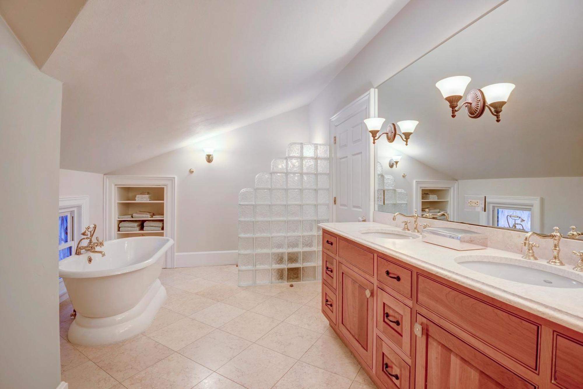 34 State "Historic Luxury Suites" Skaneateles Extérieur photo