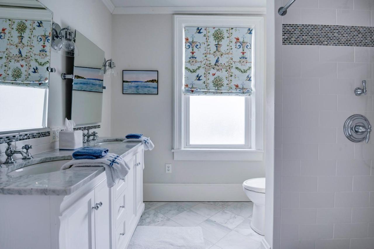 34 State "Historic Luxury Suites" Skaneateles Extérieur photo